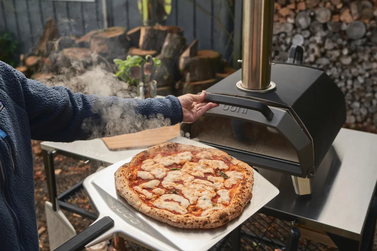 Ooni Karu 2 Pro UU-P2EE00 forno pizza da esterno