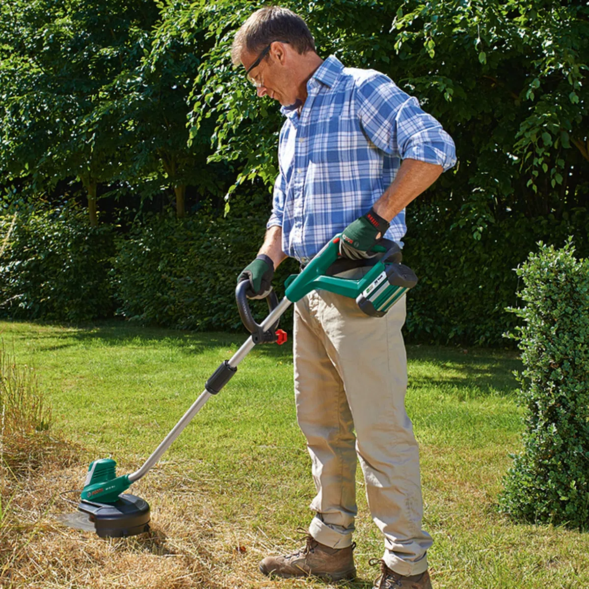 Bosch cortabordes a batería AdvancedGrassCut 36 (1 batería, sistema de 36 V, en caja)