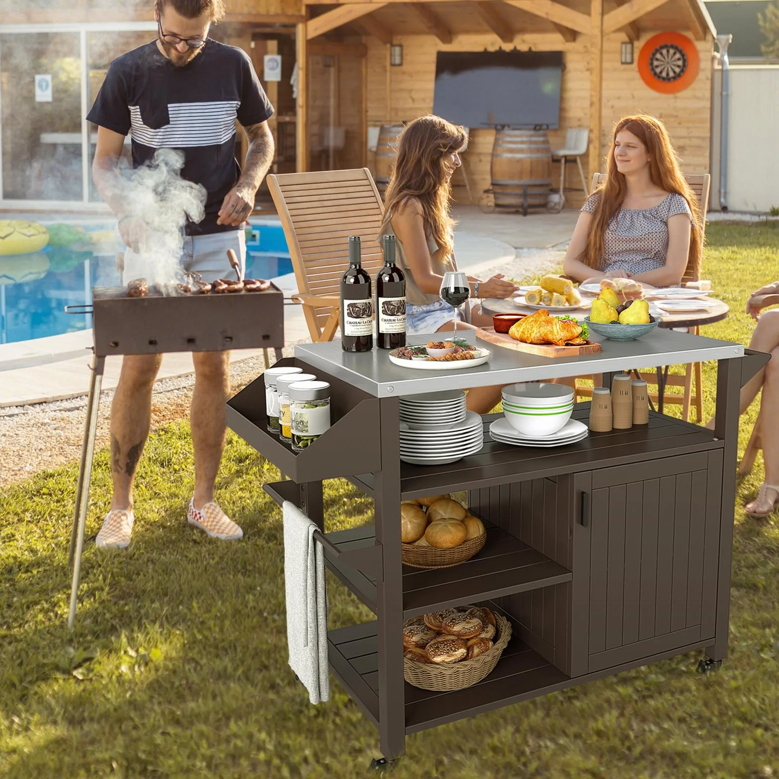 KOMFOTTEU Carro de Barbacoa con 3 Estantes y 4 Ruedas, Carrito Auxiliar con Encimera de Acero Inoxidable, Carro para Parrilla con Especiero y Toallero, Carrito de Servicio para Camping, Picnic