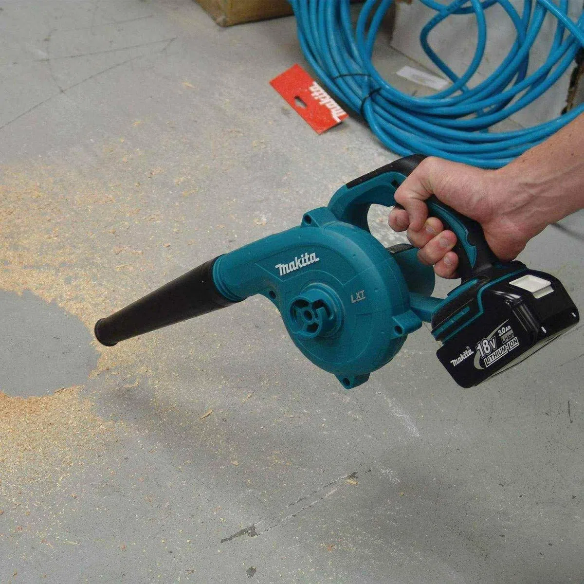 Makita DUB185RT - Soplador LXT de Iones de Litio de 18 V Completo con 1 batería de 5.0 Ah y Cargador
