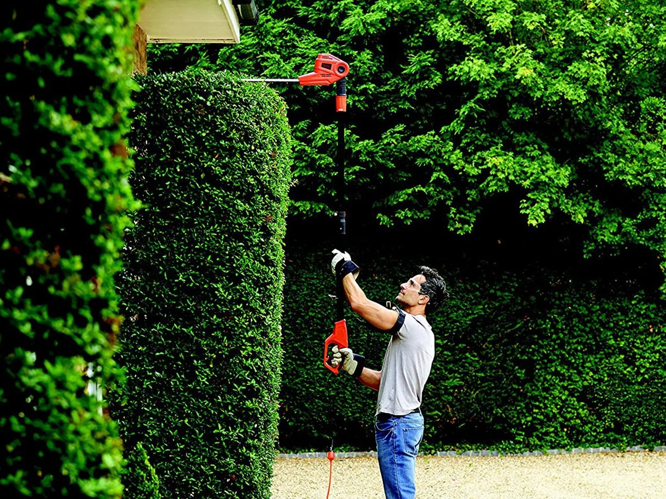 BLACK+DECKER PH5551 Cortasetos de Pértiga de 550W 51cm de Longitud de Espada con Mango Telescópico y Cabezal Pivotante de 5 Posiciones