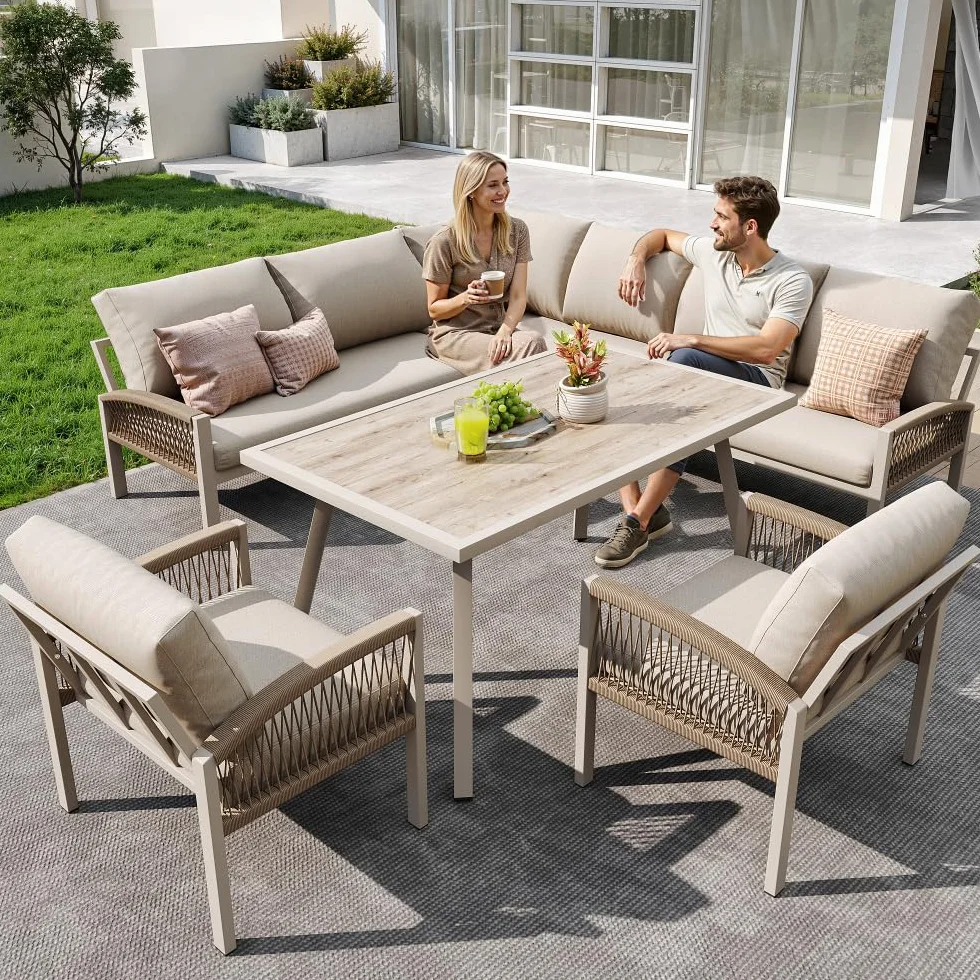 Sofá de jardín en forma de L para 8 personas/estructura de hierro con cojines beige/Incluye 1 mesa con tablero de cristal efecto madera y 2 sillones trenzados a mano/resistente a la intemperie