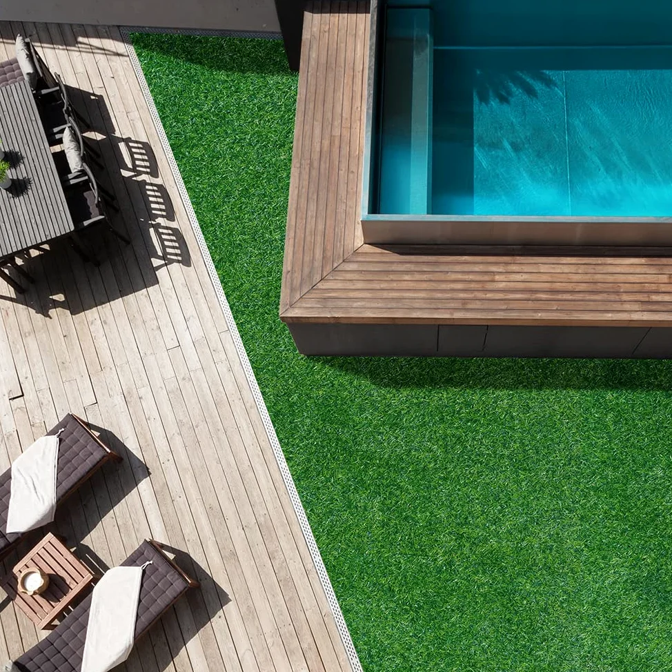 Olivo.Shop – Césped sintético de 40 mm disponible en varios tamaños, césped para el jardín (1 x 7 m)