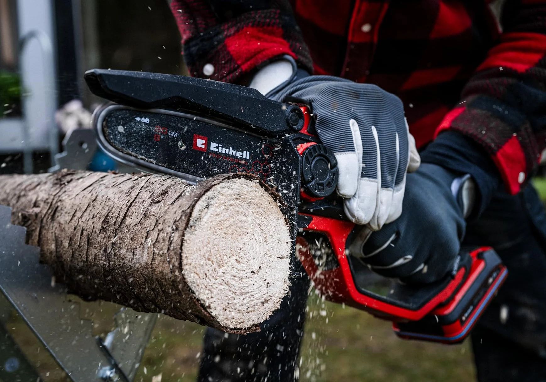 Einhell Professional motosierra de ramas con batería GP-PS 18/20 Li BL-Solo Power X-Change (18V, longitud de corte 15cm, brushless, velocidad de cadena 8m/s, lubricación de cadena autom., sin batería)