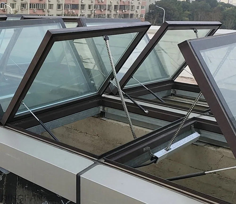 Abridor de Ventana con Cadena Eléctrico, 24V Abridor Automático de Ventanas con Interruptor y Control Remoto para Ventana abatible, Quemacocos, Ventilación de Techo, Carga máxima 400N ( Color : 24V Mo
