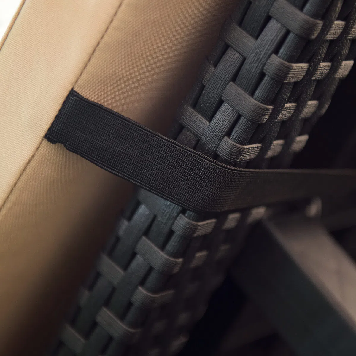 Gardenista Cojín de reemplazo para Tumbona de jardín para Allibert Keter Daytona | Cojín para Tumbona de ratán reclinable Muebles de Patio | Resistente al Agua y Ligero | Relleno con Fibra (Roca)
