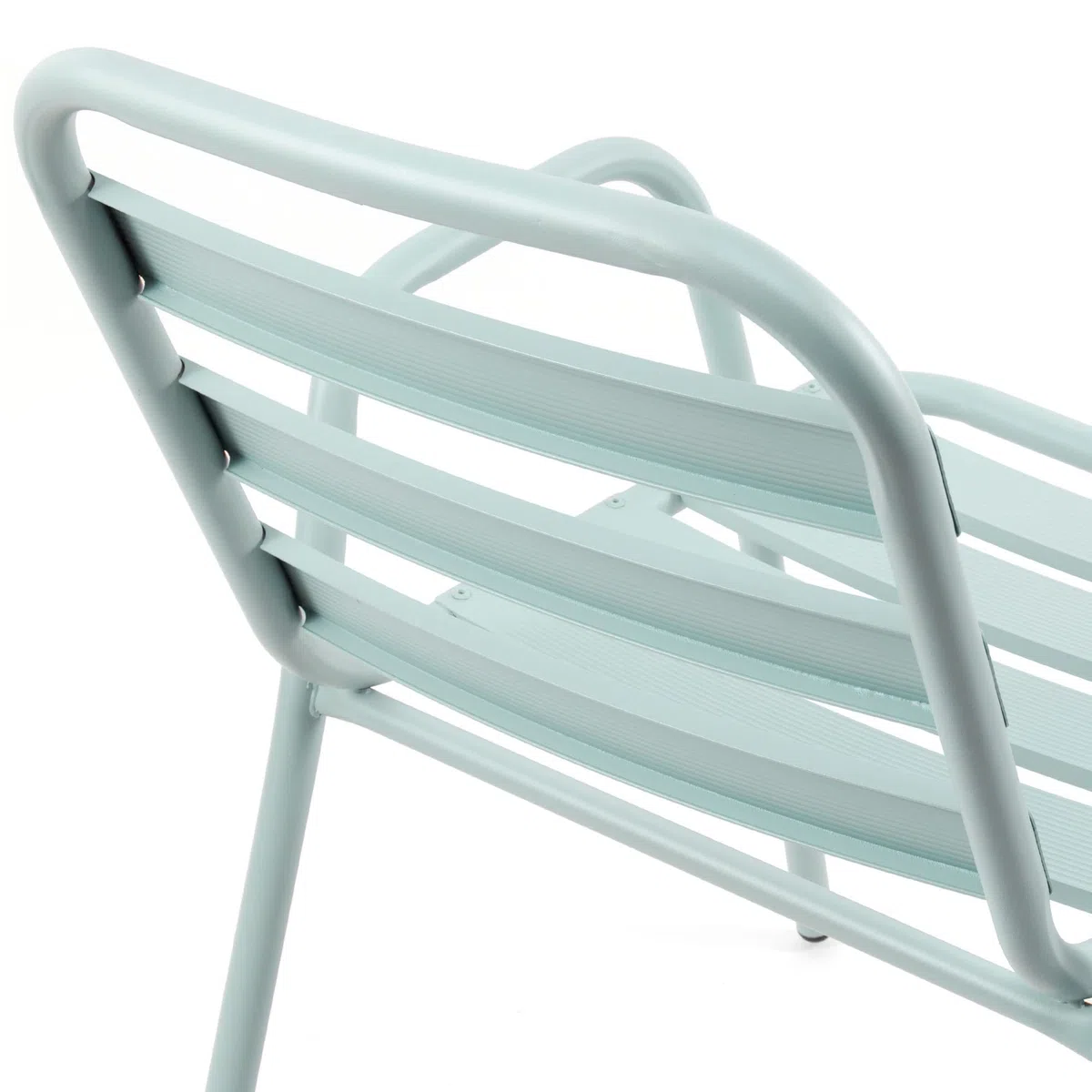 THE SECRET HOME - Silla de Aluminio con Reposabrazos para Jardín - Alto 76 cm x Largo 56 cm x Ancho 48 cm - Color Verde Claro - Asiento Apilable de Exterior para Balcón, Terraza y Jardín