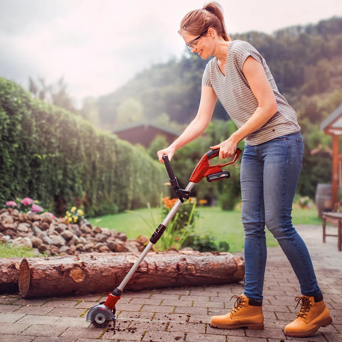 Einhell GC-CC 18 Li Power X-Change - Limpiador de Juntas, 18 V, 2.4 Kg, Incluye 2.0 Ah Batería y Cargador