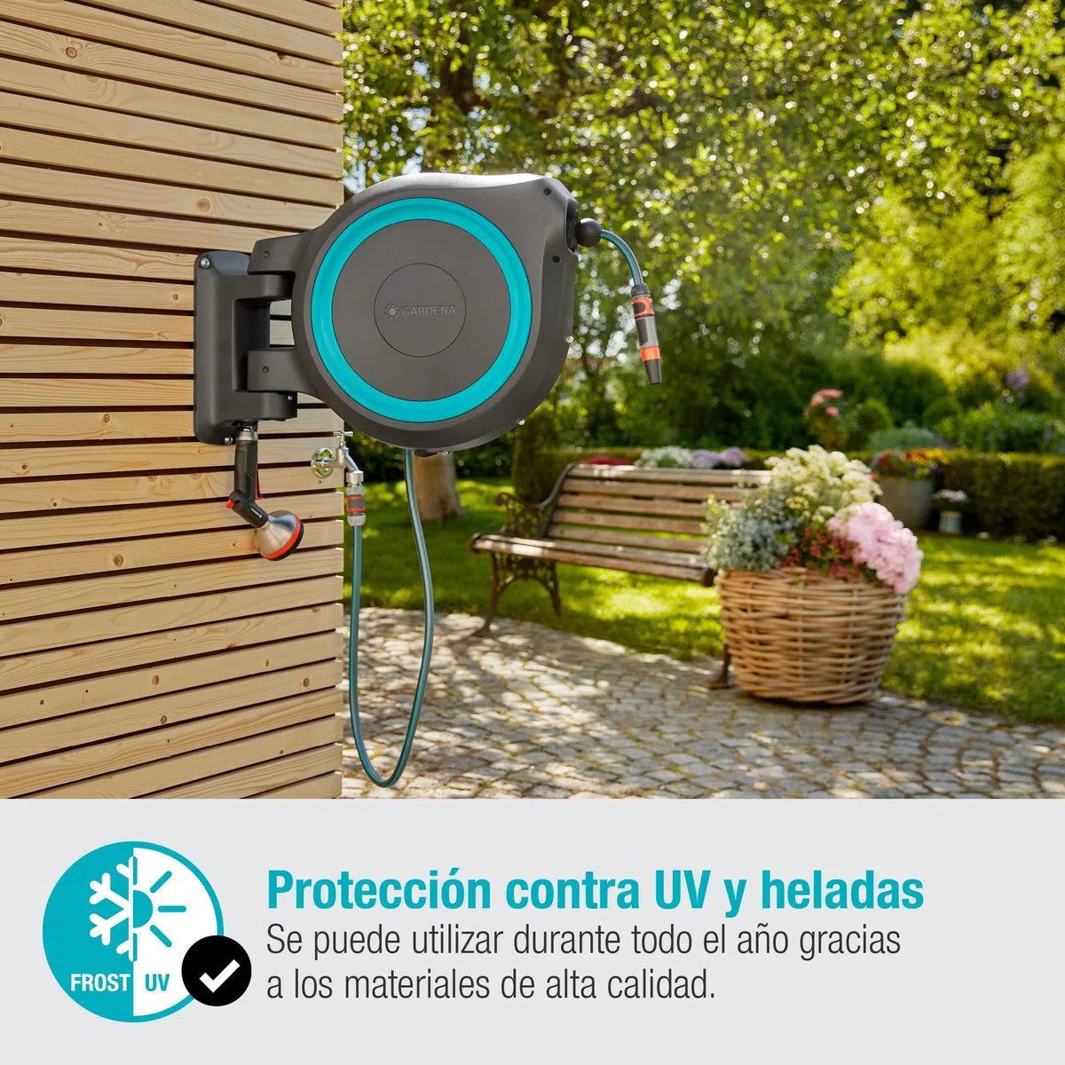 Gardena Carrete de Manguera para Pared Rollup M/L (Turquesa) de 25 M: Riego Flexible Jardines Grandes/Medianos, Carrete Giratorio, Incluye Manguera Calidad Gardena 25M y Auxiliar de Montaje (18620-20)